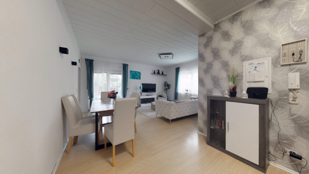 Wohn-Esszimmer 1. OG