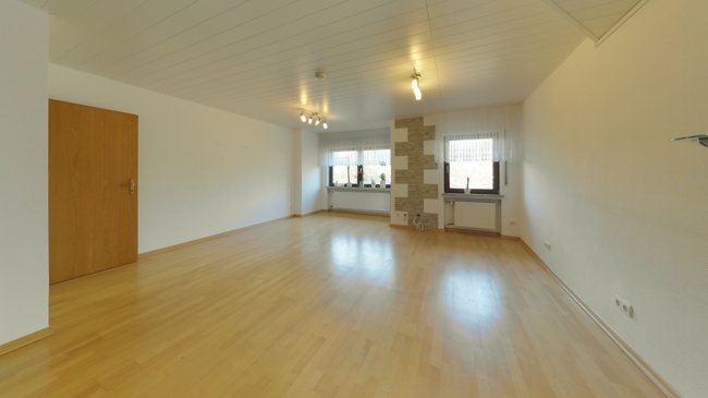08_Wohn-und Esszimmer 2_linkes Haus